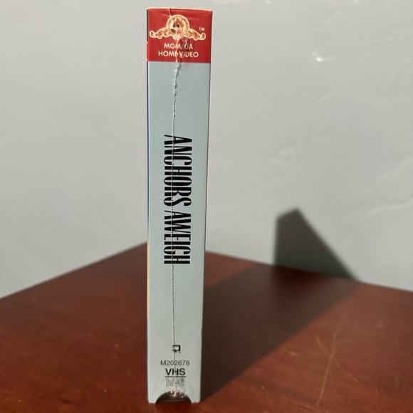 Anchors Aweigh VHS New Sealed MGM Musicals Remastered Edition 1992 Sinatra Kelly - Picture 2 of 10